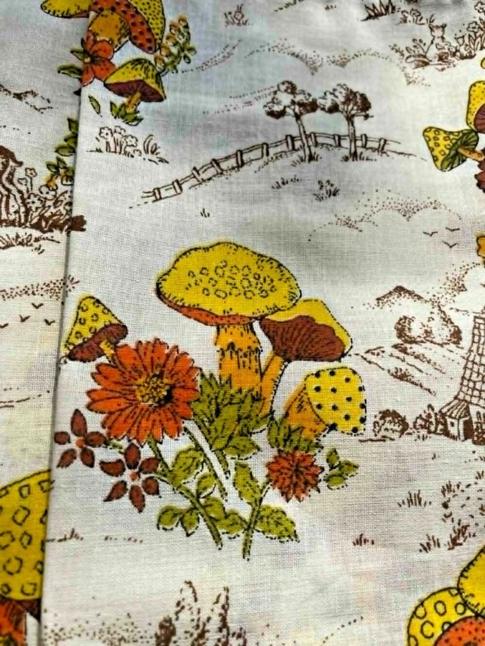 Vtg 70s Mushroom Woodland Toile Fabric Craft Lot 12 Pcs 11+ Yds Total Hemmed - Picture 2 of 7